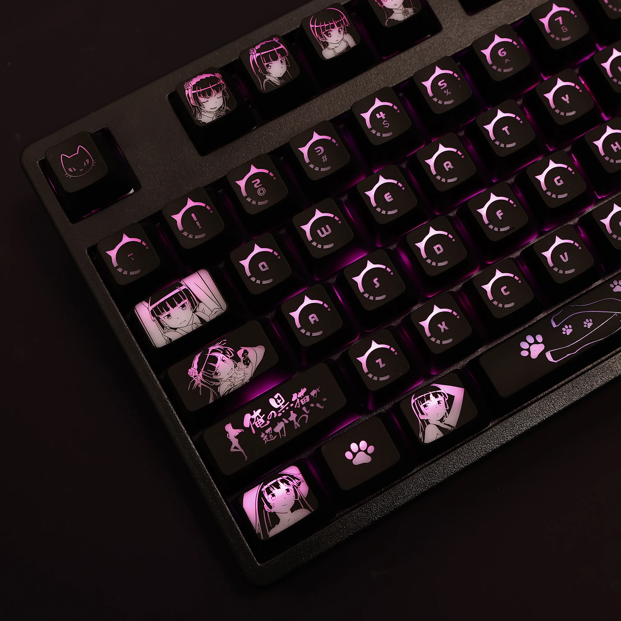 

104keys Anime Gokou Ruri Backlit Keycaps PC Coating For Logitech G512 G610 Razer BlackWidow Huntsman Corsair K70 K95