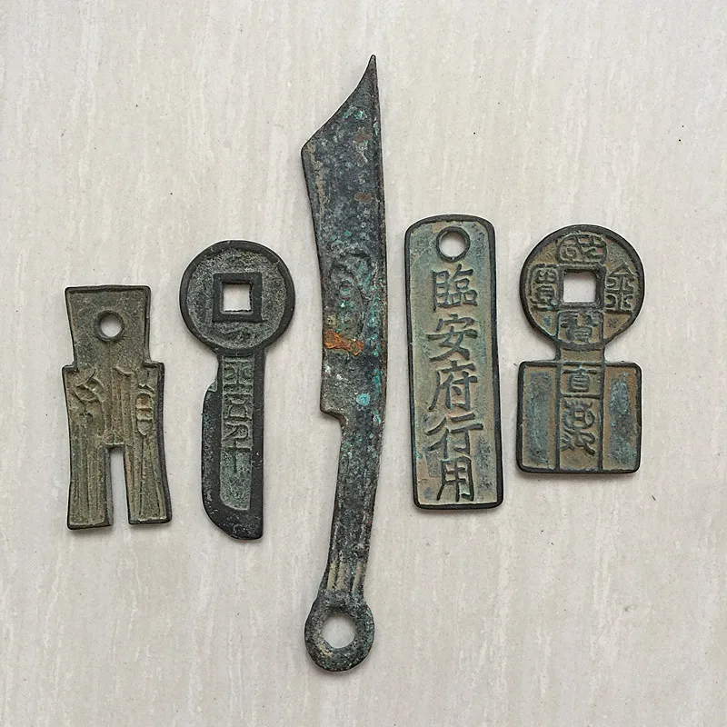 

Ancient coins collection Warring States Knives Goods Cloth Lin House Money Cards are flat one knife five thousand key a set