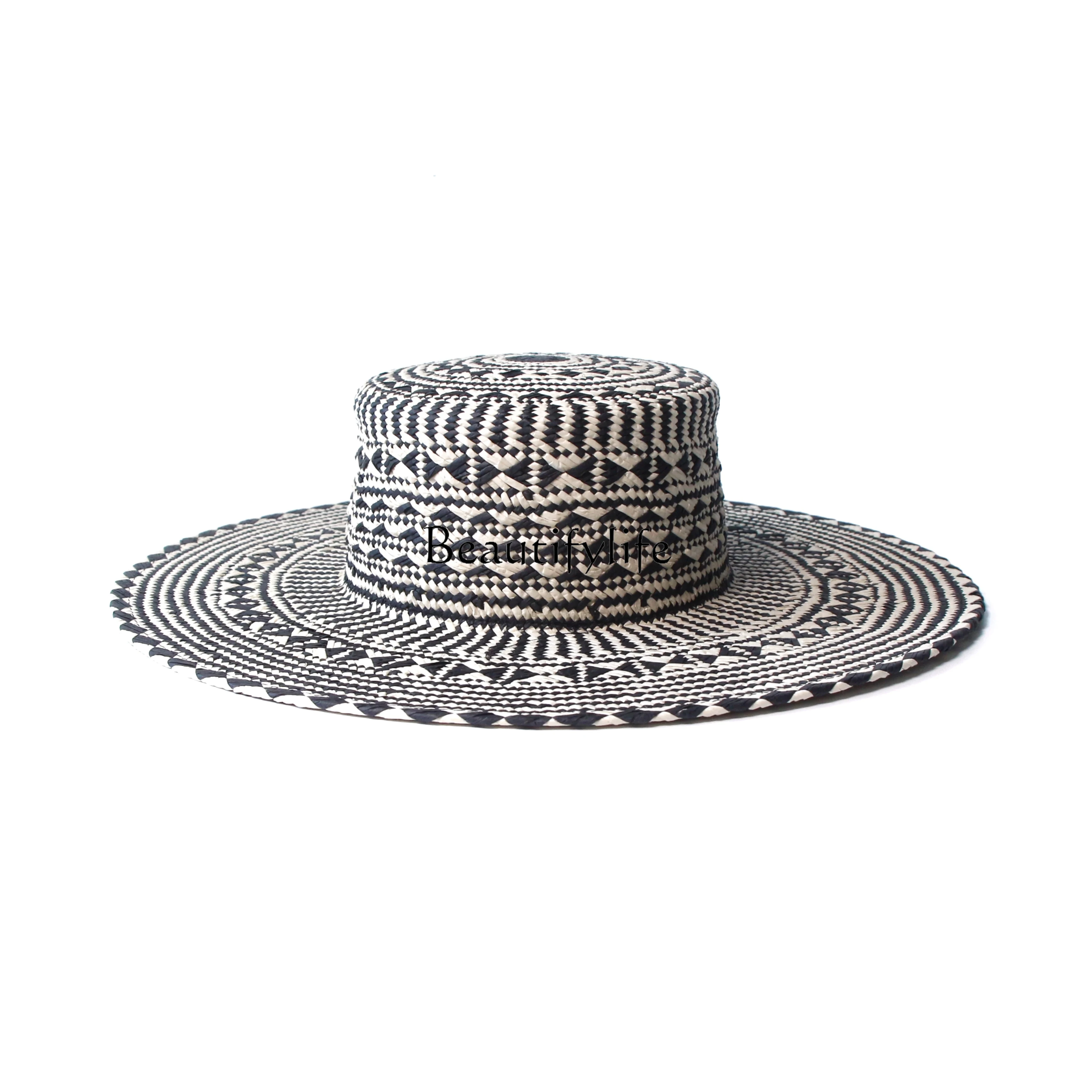

European and American Style Spring and Summer New Black and White Color Matching Niche Vacation Straw Hat Travel Flat-Top Cap