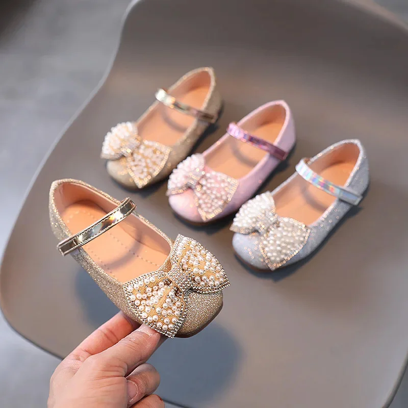 NEW Girls Butterfly Leather Shoes New Fashion Spring Girls Bling Pearl Princess Shoes Children's Anti-slip Dance Shoes G974
NEW Girls Butterfly Leather Shoes New Fashion Spring Girls Bling Pearl Princess Shoes Children's Anti-slip Dance Shoes G974