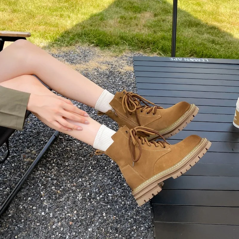 Ladies Shoes 2023 Platform Ankle Women's Boots Classics Modern Boots Women Zip Lace-up Round Toe Fretwork Heels New Shoes Women
Ladies Shoes 2023 Platform Ankle Women's Boots Classics Modern Boots Women Zip Lace-up Round Toe Fretwork Heels New Shoes Women
