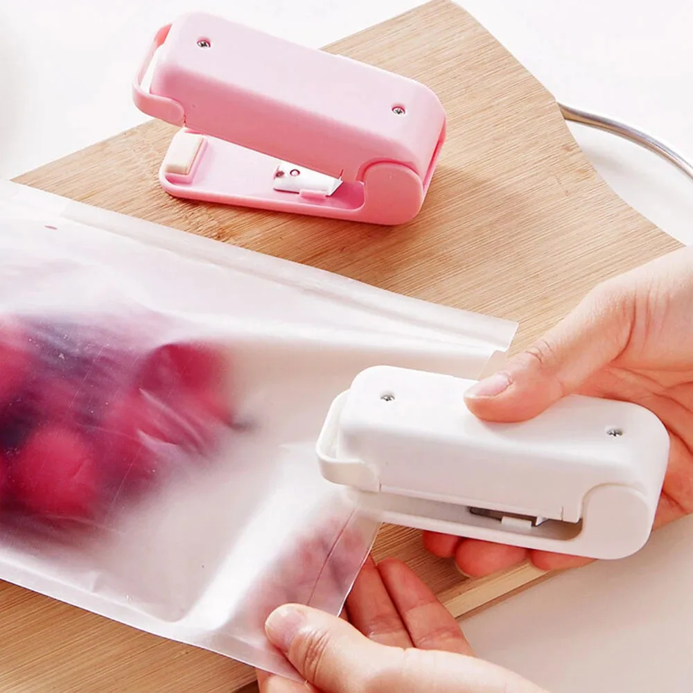 Mini Heat Bag Sealing Machine Package Bags Thermal Plastic Food Closure Portable Sealer Household Kitchen Supplies
Mini Heat Bag Sealing Machine Package Bags Thermal Plastic Food Closure Portable Sealer Household Kitchen Supplies