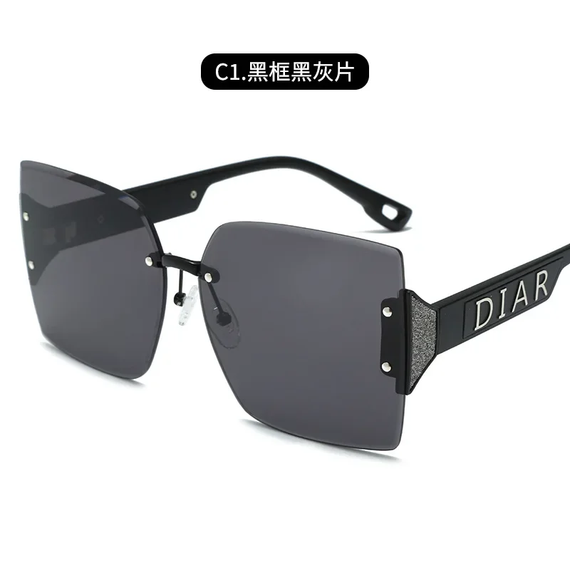 2023 New Square Sunglasses Women Luxury Brand Designer Letter Sun Glasses Vintage Girls Eyewear Ladies UV400 Oculos De Sol
2023 New Square Sunglasses Women Luxury Brand Designer Letter Sun Glasses Vintage Girls Eyewear Ladies UV400 Oculos De Sol