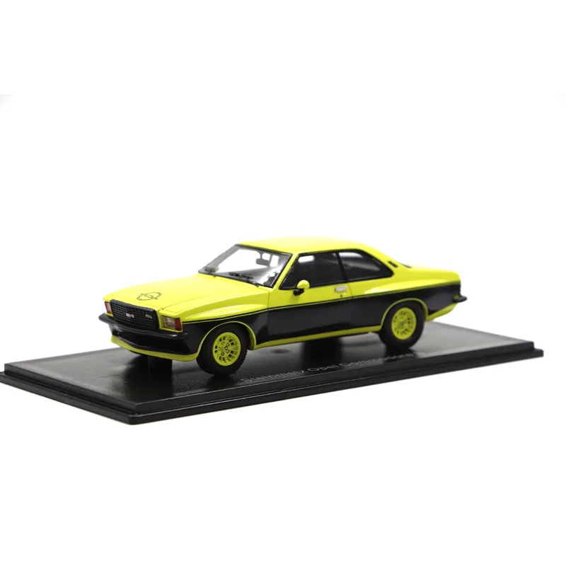 Resin 1:43 Scale 1973 Rivolta Lele Limousine Vintage Car Model For Adult Classic Collection Gift Display Souvenir Ornament
Resin 1:43 Scale 1973 Rivolta Lele Limousine Vintage Car Model For Adult Classic Collection Gift Display Souvenir Ornament