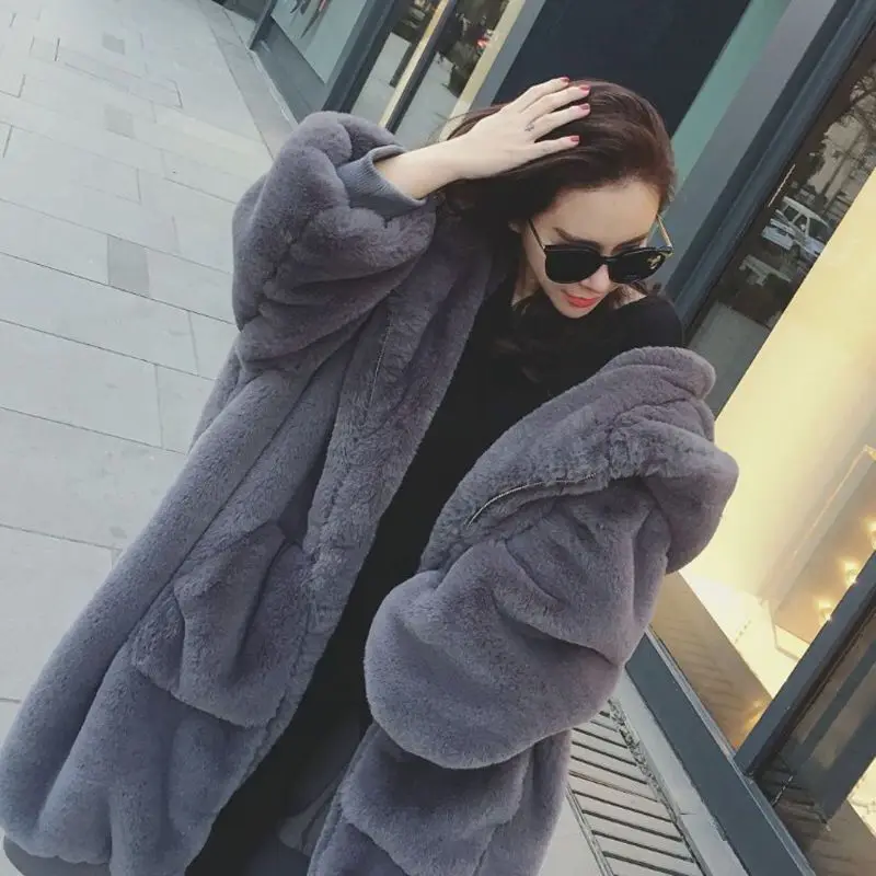 2023 New Fashion Women's Long Coats Mink Fur-like Warm Ladies Europe And America Loose Faux Rabbit Fur Winter Casual C128
2023 New Fashion Women's Long Coats Mink Fur-like Warm Ladies Europe And America Loose Faux Rabbit Fur Winter Casual C128