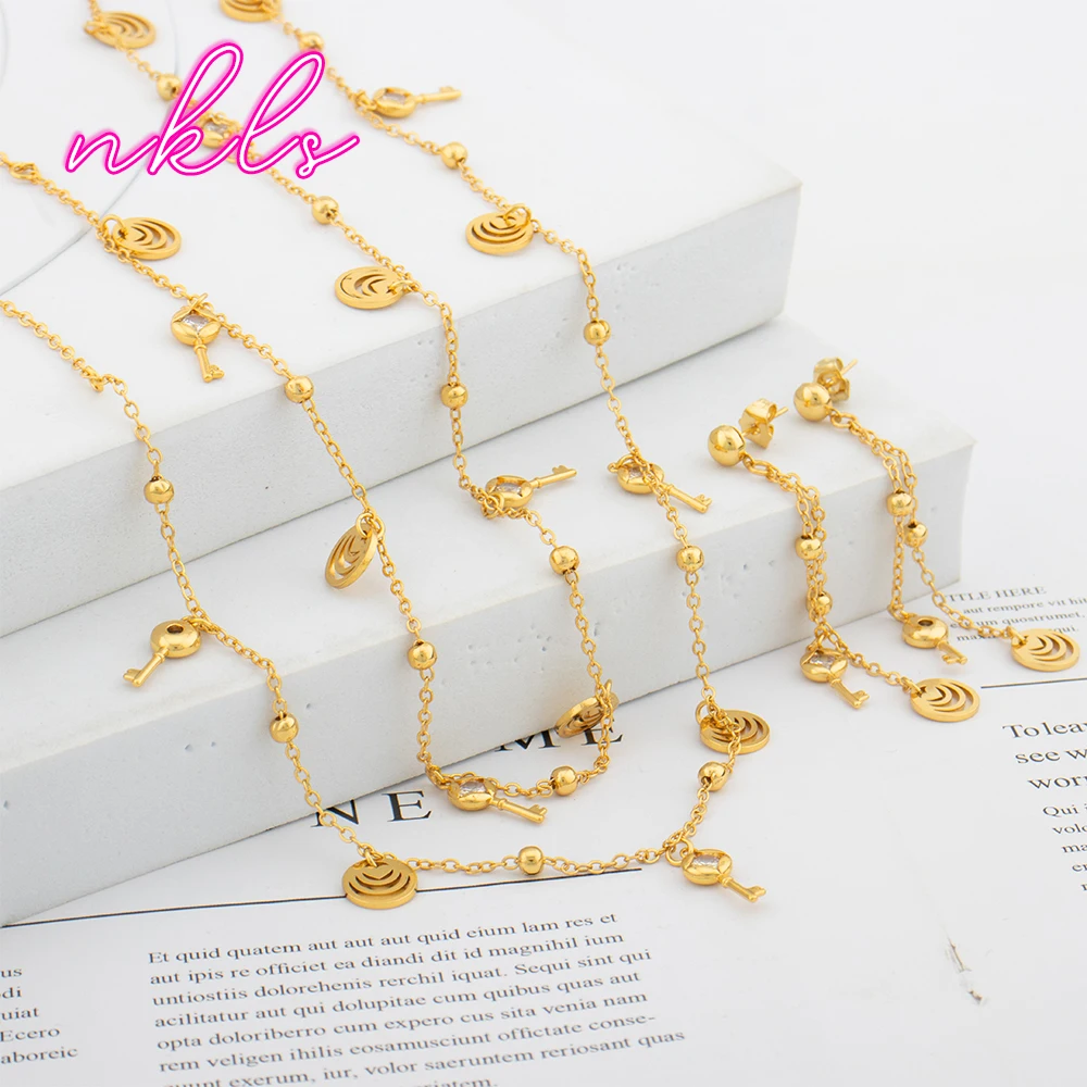 

Модное ожерелье с кулоном в виде маленького ключа и длинной цепочкой, массивные серьги-гвоздики, роскошный комплект ювелирных изделий из Дубая золотого цвета для свадебной вечеринки