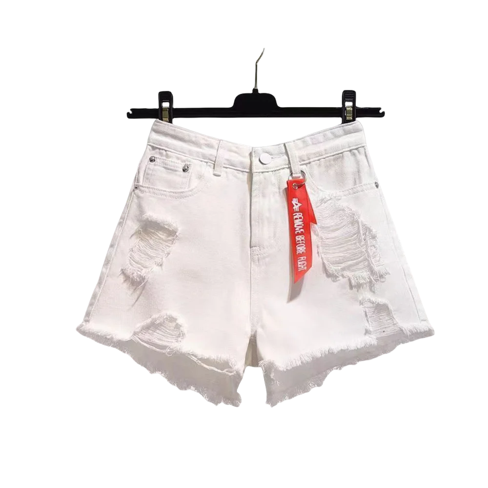 Women's denim shorts Europe and the United States loose wide leg hot pants light color thin girls short shorts wholesale
Women's denim shorts Europe and the United States loose wide leg hot pants light color thin girls short shorts wholesale