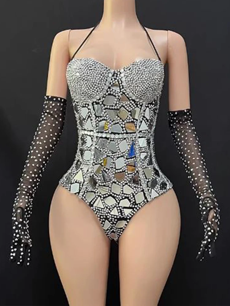 High Quality Hot Diamond Sexy Suspender Neck Hanging Jumpsuit With Gloves 2024 New Fashion Custom Women'S Clothing
High Quality Hot Diamond Sexy Suspender Neck Hanging Jumpsuit With Gloves 2024 New Fashion Custom Women'S Clothing