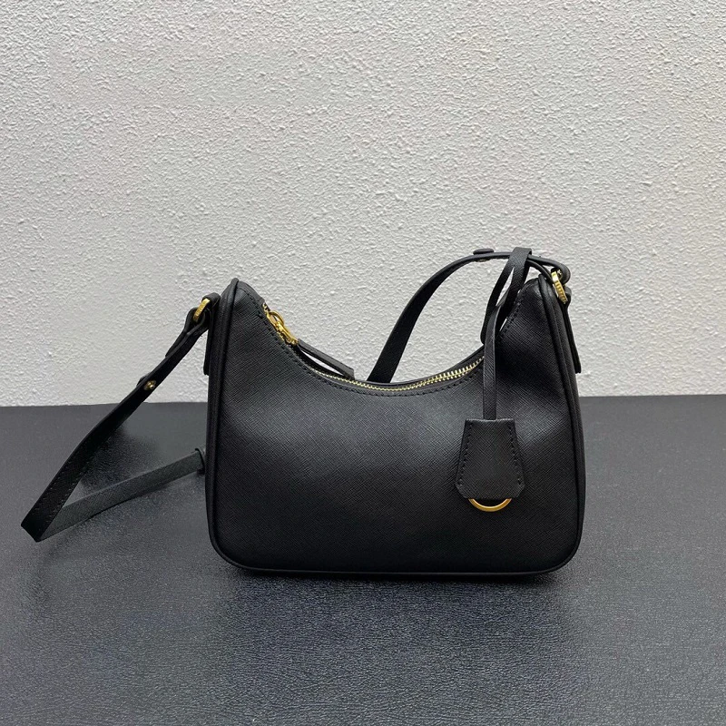 Female Cowhide Fashion Bolsas Crossbody Bags on offer free shipping Armpit Shoulder Bag Messenger bag New in Handbag Women
Female Cowhide Fashion Bolsas Crossbody Bags on offer free shipping Armpit Shoulder Bag Messenger bag New in Handbag Women