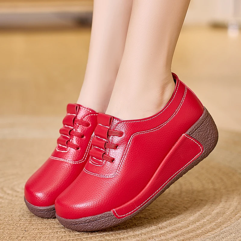 

New Style Women Loafers Fashion Concise Platform Shoes Comfortable Low Top Rocking Shoes Women Height Increasing Casual Sneakers