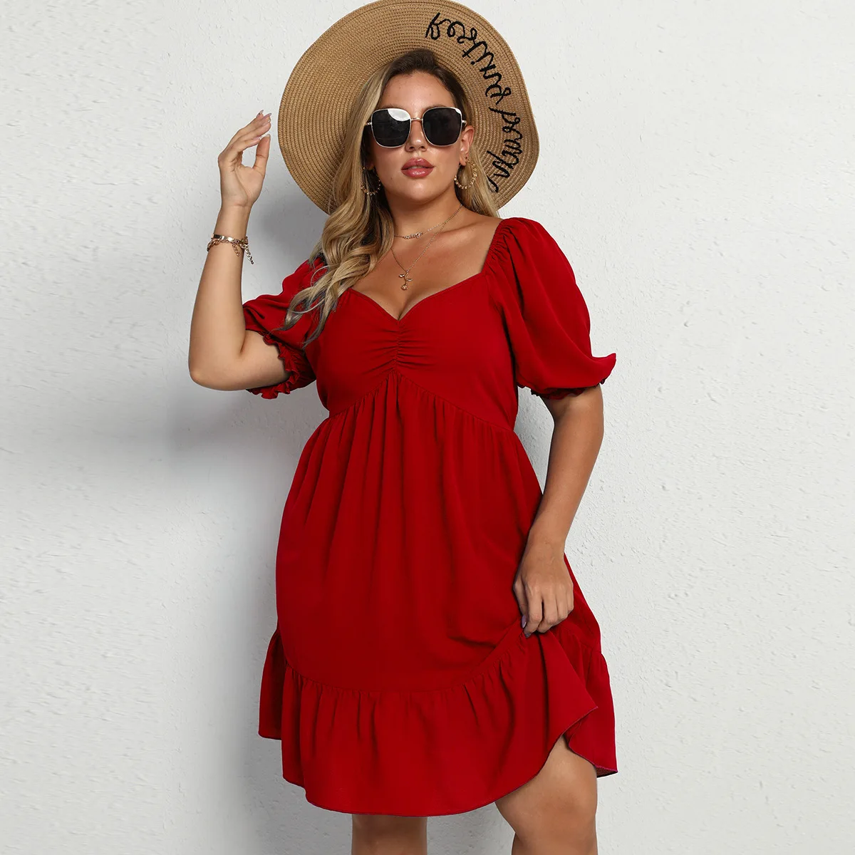 Plus Size 2022 Summer Dresses Women V Neck Red Pleated Dress Sexy Mini Dresses Sweet Girl Style Dress
Plus Size 2022 Summer Dresses Women V Neck Red Pleated Dress Sexy Mini Dresses Sweet Girl Style Dress