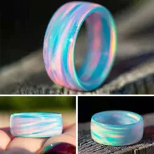 1pc Natural Rainbow Opal Ring Fashion Acrylic Color Changing Opal Ring Pretty Sky Women Men Jewelry Gift
1pc Natural Rainbow Opal Ring Fashion Acrylic Color Changing Opal Ring Pretty Sky Women Men Jewelry Gift