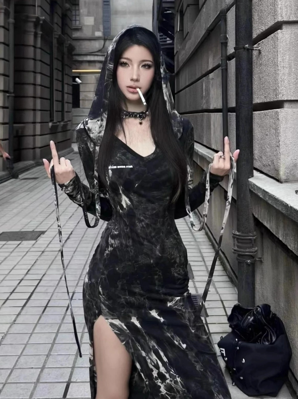 

New Hot Girl Gothic Black Hooded Tie Dyed Dress Harajuku Punk Temperament Fashion Split Sexy Dress