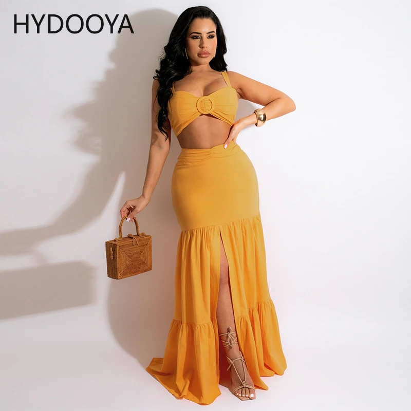 2022 Summer 2 Piece Sets Chic and Elegant Woman Dress Holiday Outfits Sexy Spaghetti Strap Crop Top and Split Pleated Maxi Skirt
2022 Summer 2 Piece Sets Chic and Elegant Woman Dress Holiday Outfits Sexy Spaghetti Strap Crop Top and Split Pleated Maxi Skirt