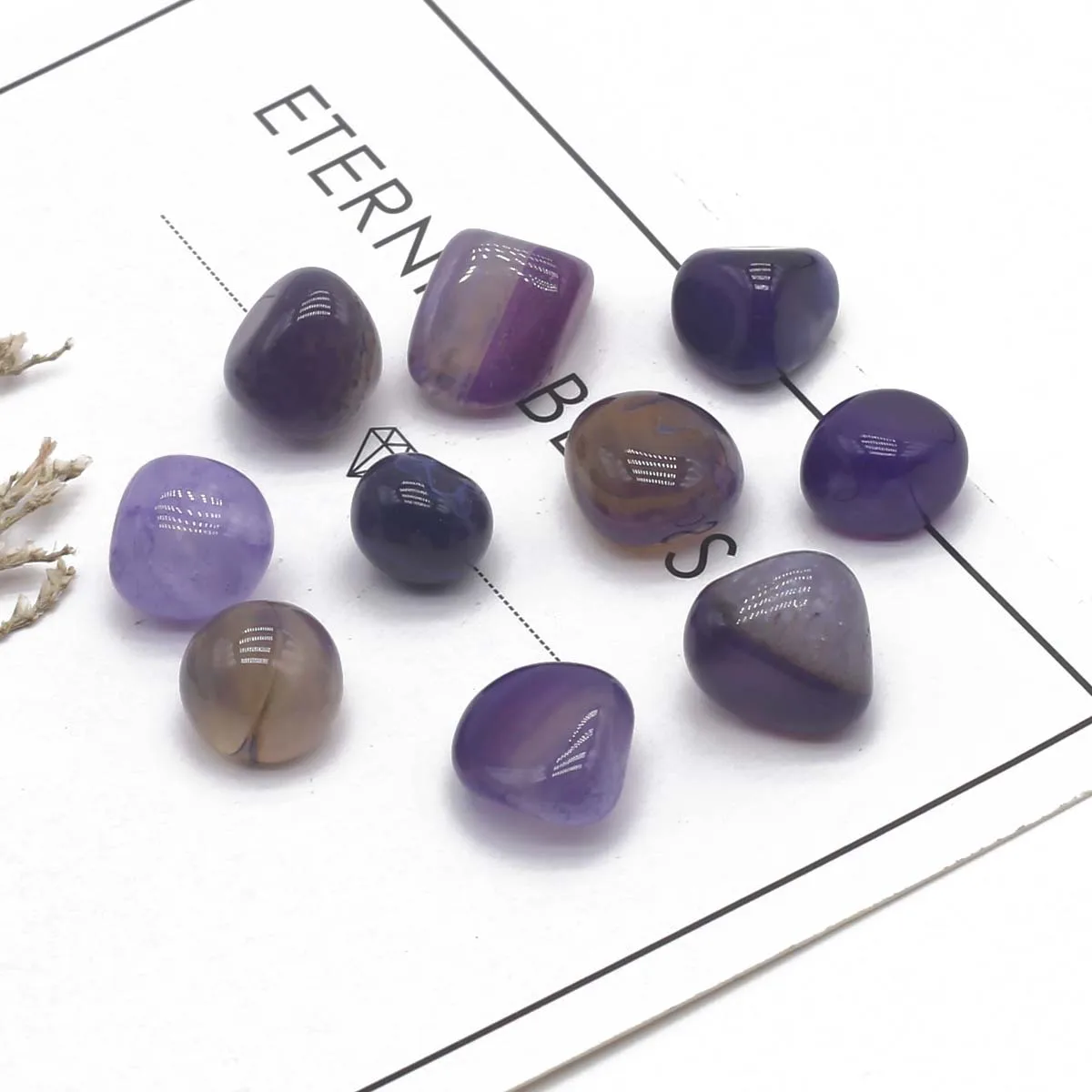 Natural Stone Ornament Amethysts Gemstone Cure Landscape Mineral Rock Specimen DIY Fish Tank Study Rough Stone Collection Gifts
Natural Stone Ornament Amethysts Gemstone Cure Landscape Mineral Rock Specimen DIY Fish Tank Study Rough Stone Collection Gifts