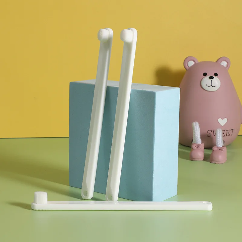 Super Soft Tooth Brush 360 ° Oral Cleaning Pet Toothbrush Remove Bad Breath Tartar Tooth Brush Dogs Cats Oral Care Mouth Cleaner
Super Soft Tooth Brush 360 ° Oral Cleaning Pet Toothbrush Remove Bad Breath Tartar Tooth Brush Dogs Cats Oral Care Mouth Cleaner