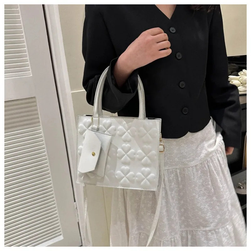 

High Appearance Texture Handheld Crossbody Bag for Women's New Fashion Large Capacity Shoulder Bag Korean Female Shoulder Bag