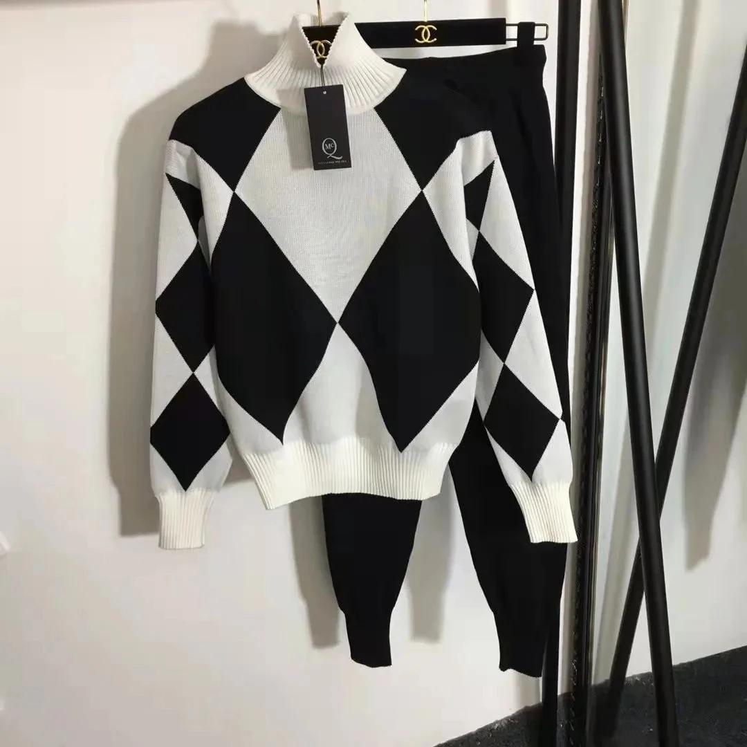 2023 New Women 2 Piece Suits Sets Autumn Winter Thick Soft Knitted Sets Pullovers + Long Pant Casual Sweater 2PCS Track Suits
2023 New Women 2 Piece Suits Sets Autumn Winter Thick Soft Knitted Sets Pullovers + Long Pant Casual Sweater 2PCS Track Suits
