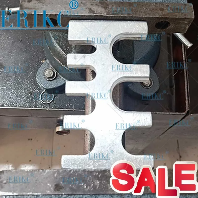 Инструмент для зажима инжектора E1024132, инструмент для разборки инжектора с общей топливной магистралью для BOSCH DENSO DELPHI
Инструмент для зажима инжектора E1024132, инструмент для разборки инжектора с общей топливной магистралью для BOSCH DENSO DELPHI