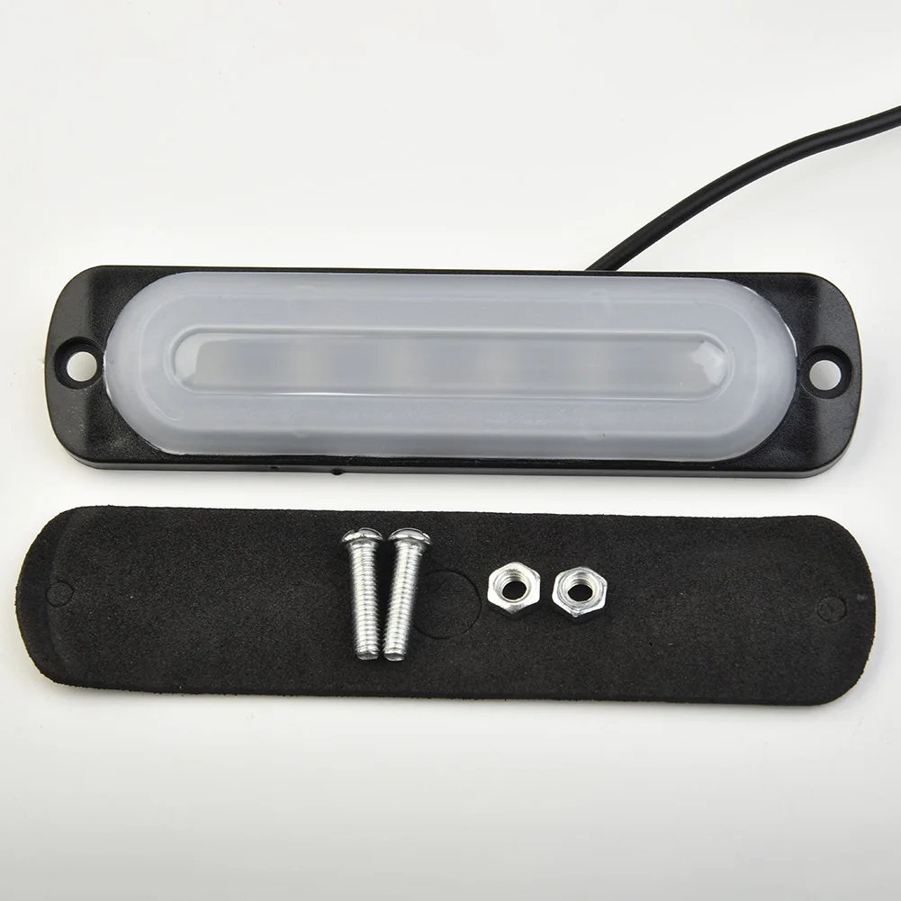 12V 6LED 24W 6000K Light Guide Model Slim Side Lights Truck Side Marker Lights Signal Lights 11.2 * 2.8cm Super Bright
12V 6LED 24W 6000K Light Guide Model Slim Side Lights Truck Side Marker Lights Signal Lights 11.2 * 2.8cm Super Bright