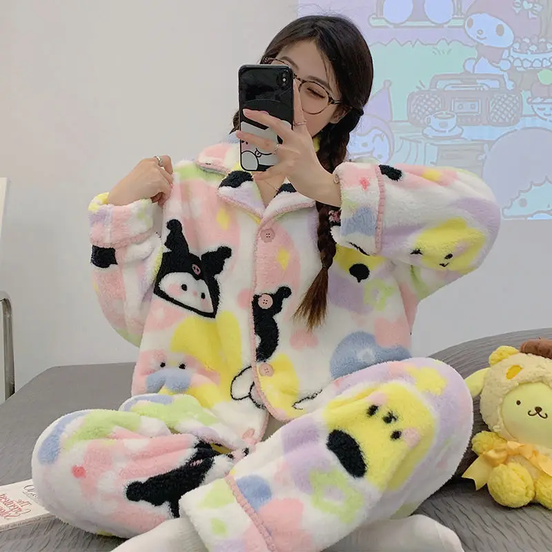 2023 New Anime Kuromi Pochacco Coral Plush Pajamas Women's Cartoon Cute Thickened Keep Warm Comfortable Home Clothes Pajamas Set
2023 New Anime Kuromi Pochacco Coral Plush Pajamas Women's Cartoon Cute Thickened Keep Warm Comfortable Home Clothes Pajamas Set