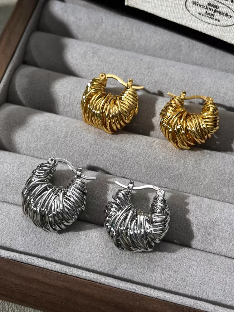 

Brass With 18K Line Twist Hoop Earring Women Jewelry Punk Designer Runway Rare Simply Gown Boho Japan Korean