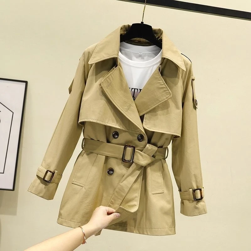 Women's Trench Coat 2022 New Spring Autumn Bouble-breasted Short Windbreaker British Style Belt Loose All-match Outwear 4XL
Women's Trench Coat 2022 New Spring Autumn Bouble-breasted Short Windbreaker British Style Belt Loose All-match Outwear 4XL