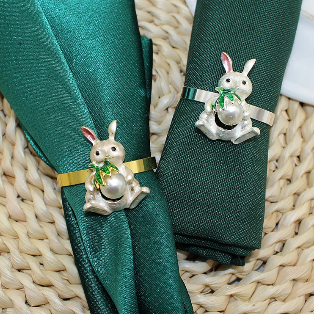 Easter Bunny Napkin Rings Silver Gold Metal Napkin Buckle Cute Rabbit Alloy Napkin Holders for Holiday Party Table Decorations
Easter Bunny Napkin Rings Silver Gold Metal Napkin Buckle Cute Rabbit Alloy Napkin Holders for Holiday Party Table Decorations