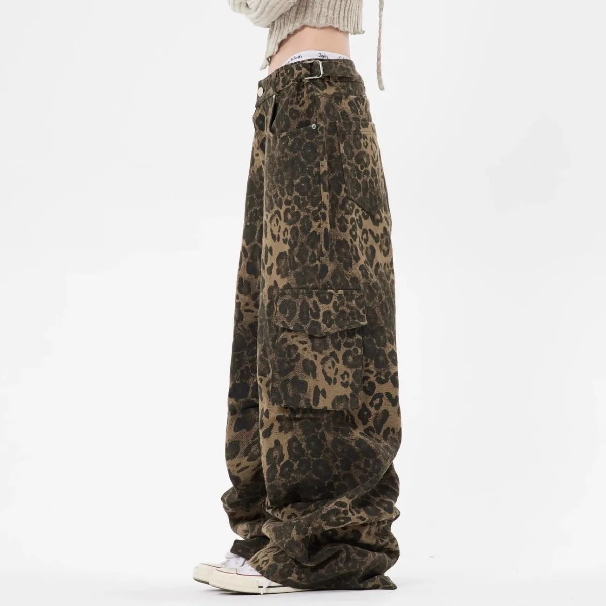 Y2K Leopard Print Overall Street Wide Leg Straight Loose Casual Vintage baggy jeans pantalon vintage mujer jeans woman y2k pants
Y2K Leopard Print Overall Street Wide Leg Straight Loose Casual Vintage baggy jeans pantalon vintage mujer jeans woman y2k pants