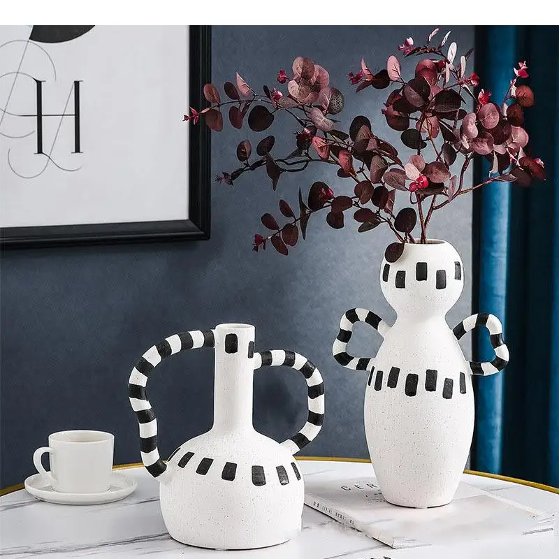 Abstract Art Ceramic Vases White Simplicity Flower Pot Decorative Flower Arrangement Flowers Vase with Handle Nordic Home Decor
Abstract Art Ceramic Vases White Simplicity Flower Pot Decorative Flower Arrangement Flowers Vase with Handle Nordic Home Decor