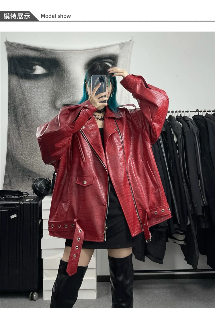 

2024 Spring Autumn Oversized Red Shiny Crocodile Pattern Leather Biker Jacket Women Long Sleeve Zipper Belt Cool Fashion