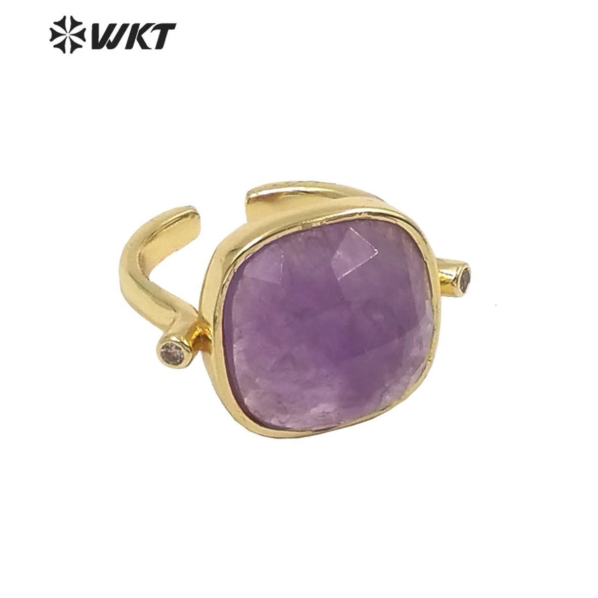 WT-R427 WKT новейшее элегантное квадратное граненое кольцо с драгоценным камнем 18k, покрытое настоящим золотом, устойчивое к сколам, украшенное камнем на день рождения
WT-R427 WKT новейшее элегантное квадратное граненое кольцо с драгоценным камнем 18k, покрытое настоящим золотом, устойчивое к сколам, украшенное камнем на день рождения