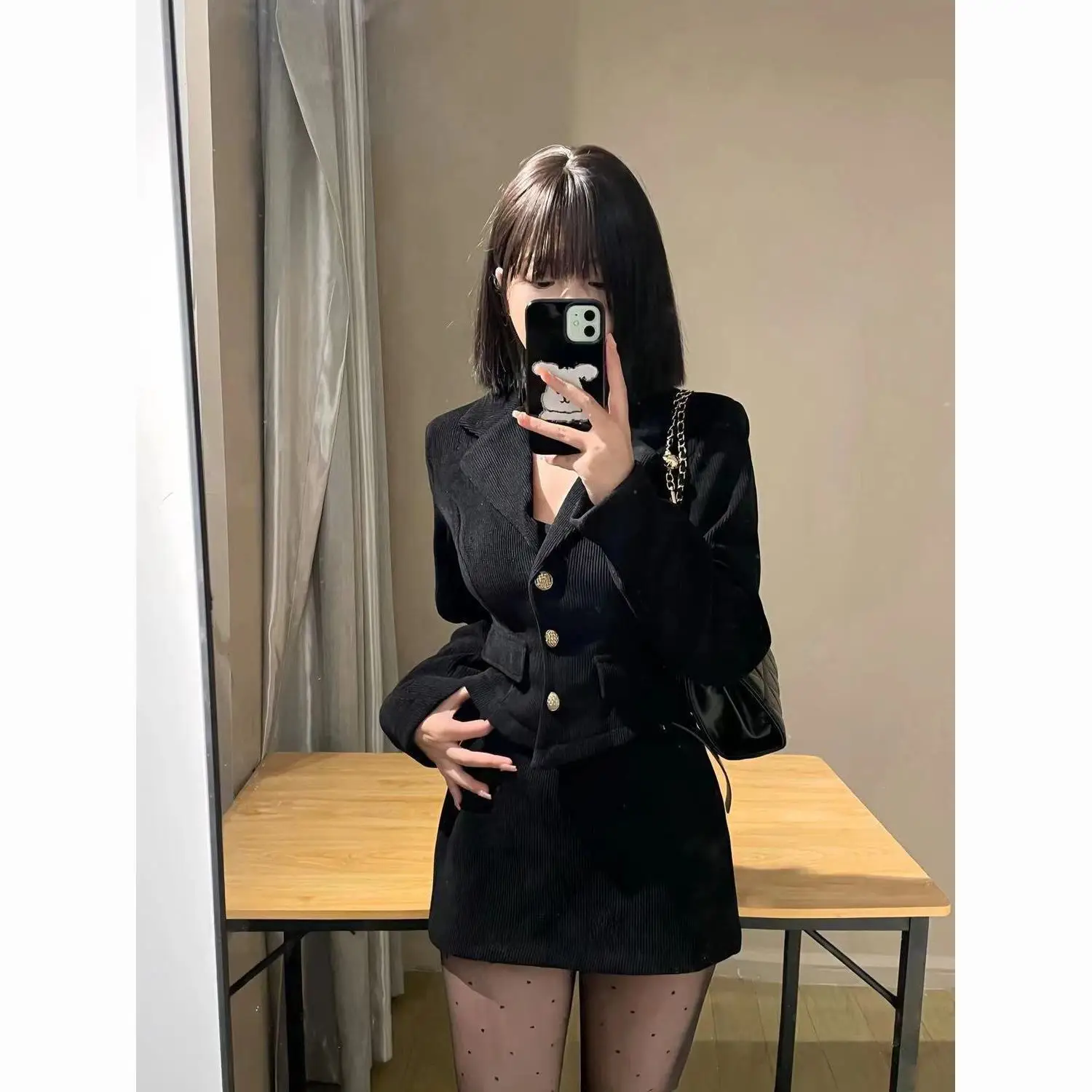 UNXX Chic Autumn/Winter New Set - Tailored Waist Top with High Waist Slimming Skirt Outfit for Women Female Office Lady Hot Sale
UNXX Chic Autumn/Winter New Set - Tailored Waist Top with High Waist Slimming Skirt Outfit for Women Female Office Lady Hot Sale