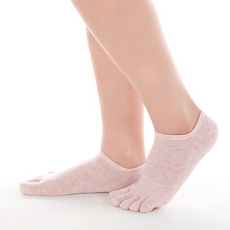 

Однотонные женские носки из чистого хлопка с пятью пальцами, студенческие носки-лодочки, Короткие Симпатичные невидимые носки с разрезом для пальцев S2022