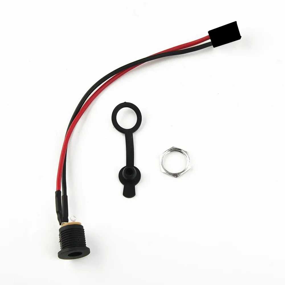 Electric Scooter Charging Port DC5.5*2.1mm Charger Round Hole Socket For E-Scooter Charging Parts Scooter Accessories
Electric Scooter Charging Port DC5.5*2.1mm Charger Round Hole Socket For E-Scooter Charging Parts Scooter Accessories
