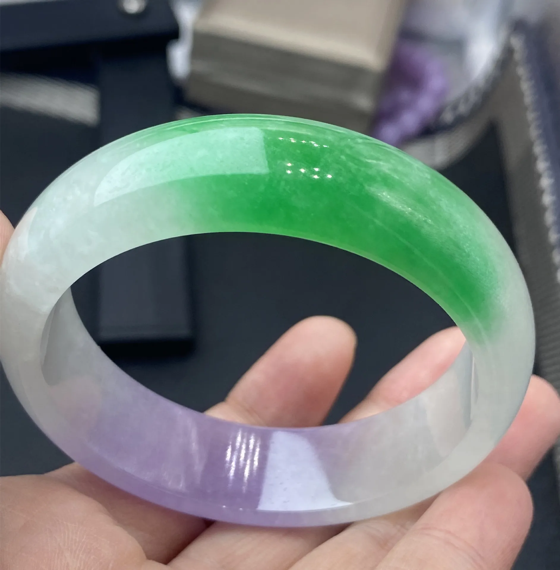 Zheru Jewelry Natural Myanmar Jade 54mm-62mm bracelet exquisite princess bracelet send girlfriend send mom
Zheru Jewelry Natural Myanmar Jade 54mm-62mm bracelet exquisite princess bracelet send girlfriend send mom