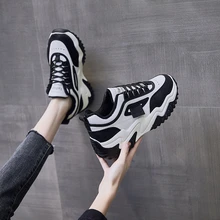 Spring and Autumn New Women's Vulcanized Shoes Solid Color Round Toe Flat Shoes Outdoor Non-slip Comfortable Casual Shoes
Spring and Autumn New Women's Vulcanized Shoes Solid Color Round Toe Flat Shoes Outdoor Non-slip Comfortable Casual Shoes