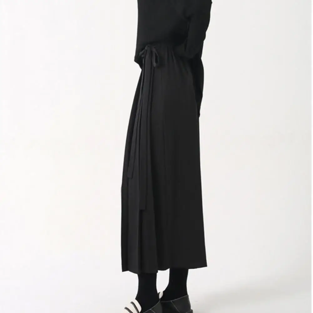 Irregular Culottes Black Solid Color Pleated Wide Leg Culottes for Women High Street Style Mid-calf Length Pants with Irregular 
Irregular Culottes Black Solid Color Pleated Wide Leg Culottes for Women High Street Style Mid-calf Length Pants with Irregular