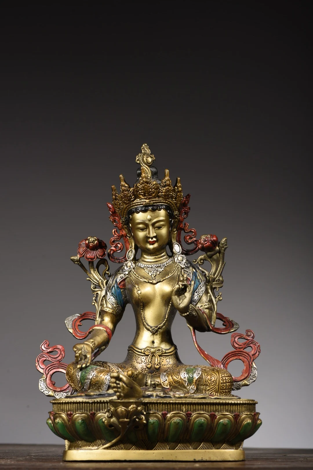 11"Tibetan Temple Collection Old Bronze Painted Green Tara Bodhisattva lotus platform worship buddha Town House Exorcism
11"Tibetan Temple Collection Old Bronze Painted Green Tara Bodhisattva lotus platform worship buddha Town House Exorcism