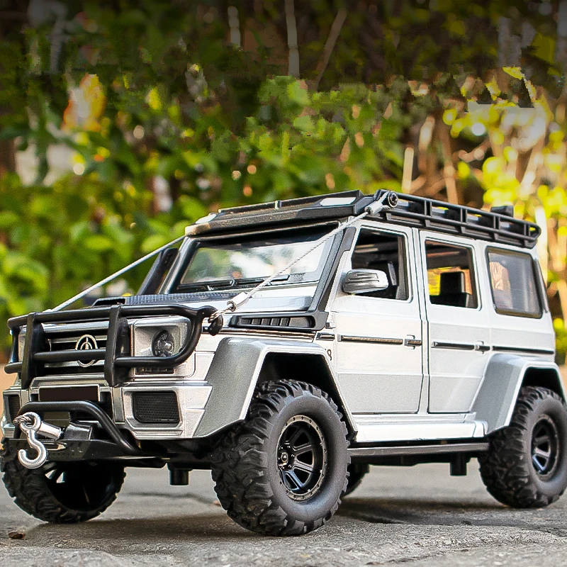 Модель автомобиля G550 SUV из сплава, модель литая металлическая игрушка, модель внедорожника, модель автомобиля со звуком и фотоколлекцией, детский подарок, 1/24
Модель автомобиля G550 SUV из сплава, модель литая металлическая игрушка, модель внедорожника, модель автомобиля со звуком и фотоколлекцией, детский подарок, 1/24