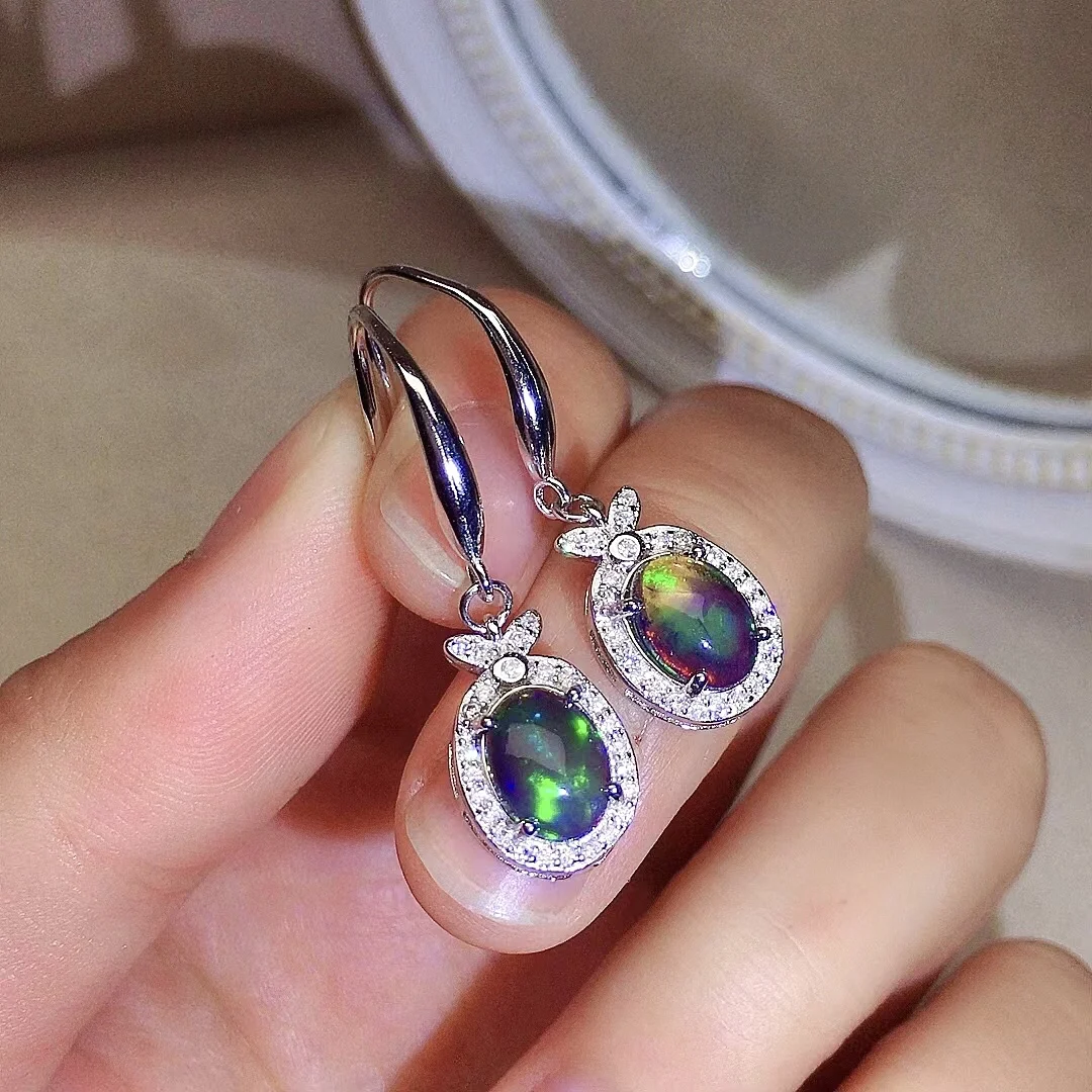 Natural Africa Black Opal Earrings for Party 6mm*8mm Brilliant Black Opal Drop Earrings Fashion 925 Silver Opal Jewelry
Natural Africa Black Opal Earrings for Party 6mm*8mm Brilliant Black Opal Drop Earrings Fashion 925 Silver Opal Jewelry