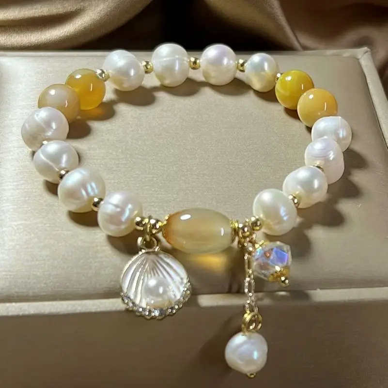 Natural Freshwater Pearl Bracelet Women's Agate Crystal Shell Pendant Health Care Bracelet for Girlfriend Gift High-end Jewelry
Natural Freshwater Pearl Bracelet Women's Agate Crystal Shell Pendant Health Care Bracelet for Girlfriend Gift High-end Jewelry