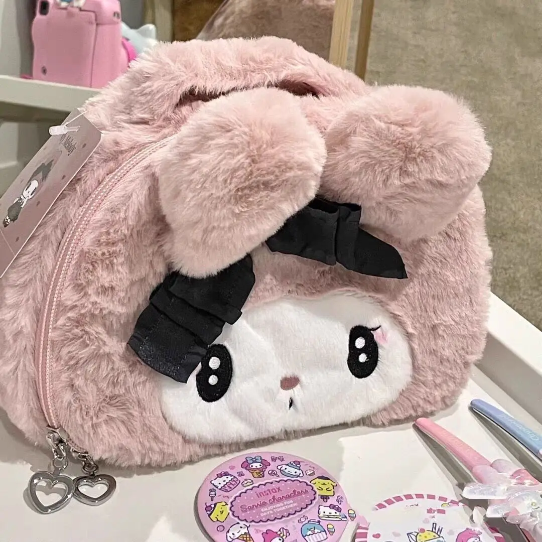 Симпатичная плюшевая сумка для макияжа Kuromi, сумка для хранения аниме, милый мультяшный мой мелодия, школьник, детский праздничный подарок для девочек
Симпатичная плюшевая сумка для макияжа Kuromi, сумка для хранения аниме, милый мультяшный мой мелодия, школьник, детский праздничный подарок для девочек