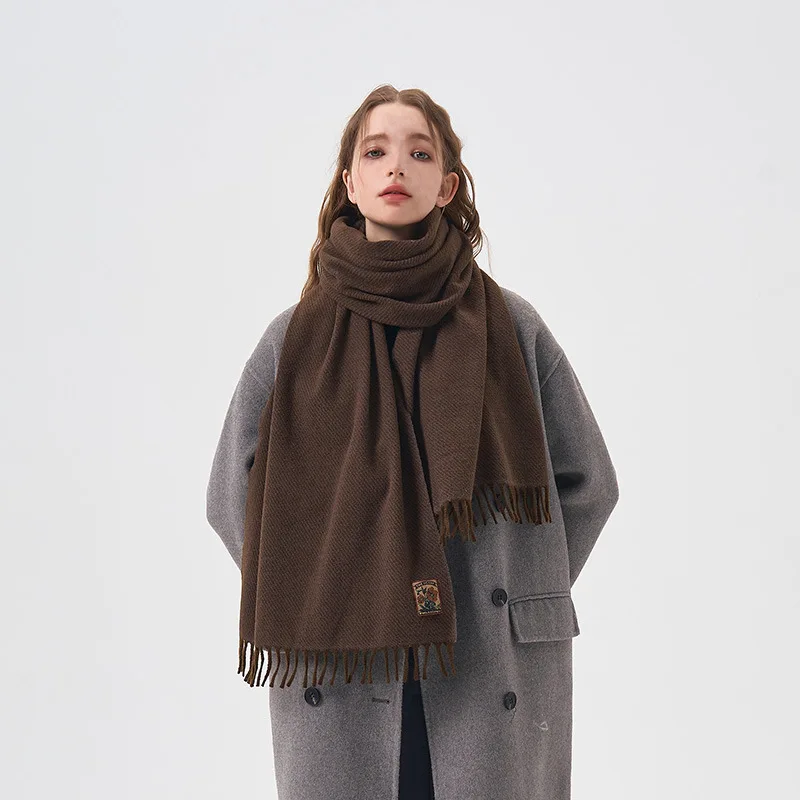 

2023 Autumn/Winter New Simple Solid Color Acrylic Blended Core-spun Yarn Label Women's Scarf Wrapped with Cold and Warm Shawl