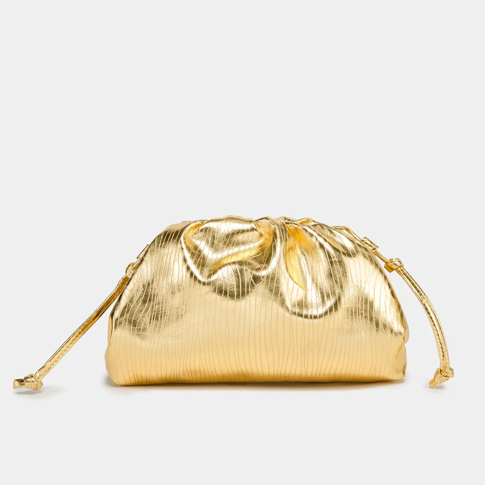Luxury Designer Gold Silver Soft Cloud Bag Women's Handbag 2023 New In Dumpling Bag Lady Purse Large Capacity Crossbody Bag
Luxury Designer Gold Silver Soft Cloud Bag Women's Handbag 2023 New In Dumpling Bag Lady Purse Large Capacity Crossbody Bag