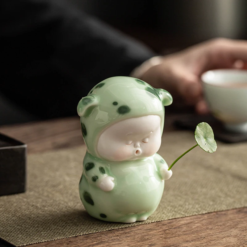 Long-term creative ceramic ornaments boutique cute animal chubby tiger crafts home living room desktop decorations.
Long-term creative ceramic ornaments boutique cute animal chubby tiger crafts home living room desktop decorations.