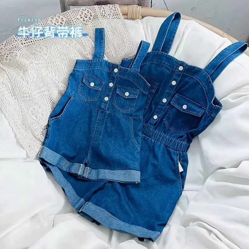 Family matching outfit Kids Denim Jackets outerwear & coats Fashion mother & daughter Flower Ripped Jeans Coats Spring Autumn
Family matching outfit Kids Denim Jackets outerwear & coats Fashion mother & daughter Flower Ripped Jeans Coats Spring Autumn