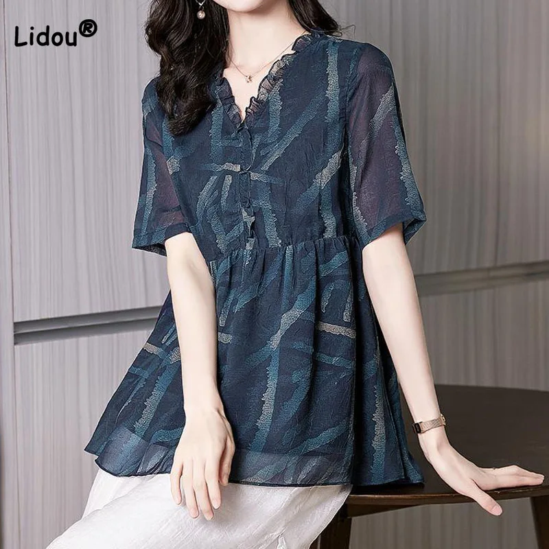 Summer Women's Clothing Loose V-Neck Casual Chiffon Tops Elegant Fashion Vintage Printing Short Sleeve Thin T-shirt for Female
Summer Women's Clothing Loose V-Neck Casual Chiffon Tops Elegant Fashion Vintage Printing Short Sleeve Thin T-shirt for Female