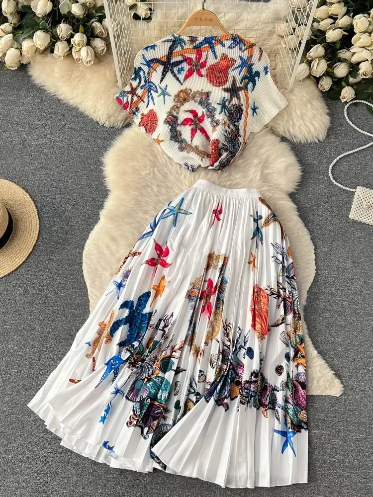 New Summer Runway Floral Print Two Piece Set Women Half High Collar Stretch Top+Elastic Waist Long Pleated Skirt Outfits
New Summer Runway Floral Print Two Piece Set Women Half High Collar Stretch Top+Elastic Waist Long Pleated Skirt Outfits