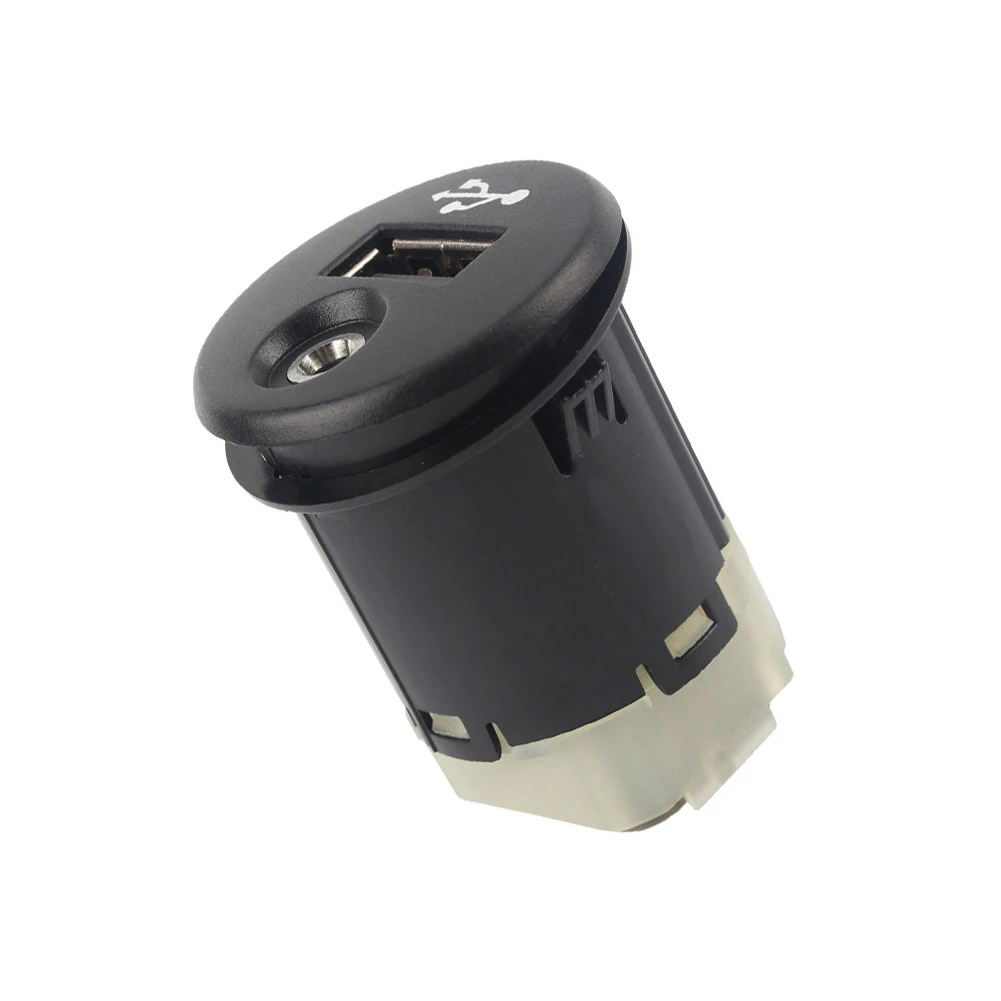 Adapter Port Adapter 28023-BH00A AUX Port Durable Plastic Practical NV200 M20M Note E12E Qashqai +2 JJ10E Brand New
Adapter Port Adapter 28023-BH00A AUX Port Durable Plastic Practical NV200 M20M Note E12E Qashqai +2 JJ10E Brand New